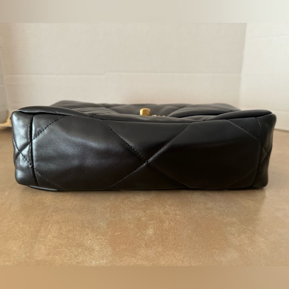 Chanel 19 Handbag - Brand New - Picture 7 of 15